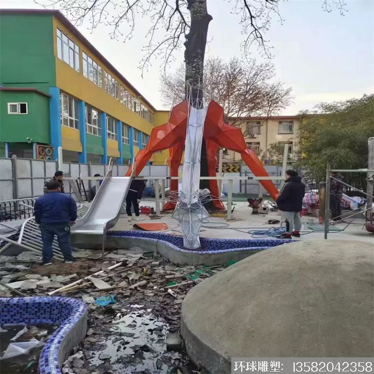 游樂場不銹鋼滑梯景觀裝飾