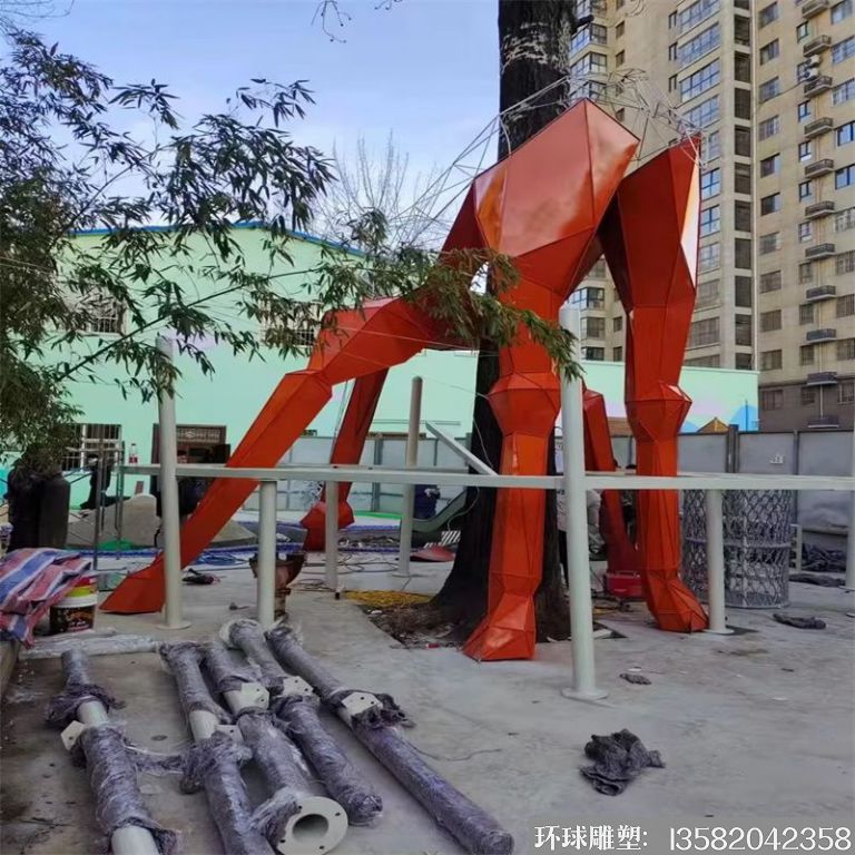 游樂場不銹鋼滑梯景觀裝飾2